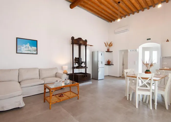 Το Λιοτρίβι Του Σπίθα דירה *